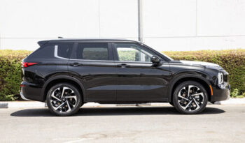 
									Mitsubishi Outlander 2023 full								