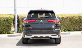 Mitsubishi Outlander 2023