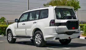 Mitsubishi Pajero 2022