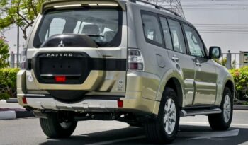 
									Mitsubishi Pajero 2022 full								