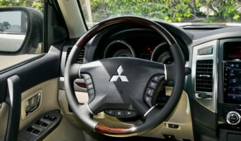 
									Mitsubishi Pajero 2022 full								