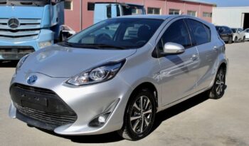 
									Toyota Prius C 2020 full								