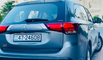 
									Mitsubishi Outlander 2020 full								