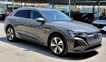 
									Audi Q8 2024 full								