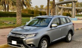 Mitsubishi Outlander 2020