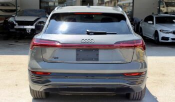 
									Audi Q8 2024 full								