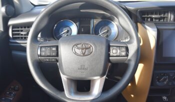 
									Toyota Fortuner 2024 full								