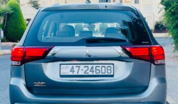 
									Mitsubishi Outlander 2020 full								