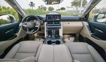 
									Toyota Land Cruiser 2022 full								