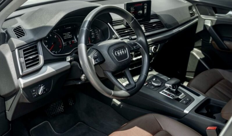 
								Audi Q5 2019 full									