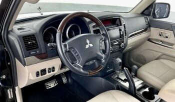 
									Mitsubishi Pajero 2020 full								