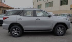 Toyota Fortuner 2022