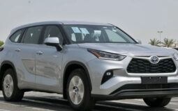 Toyota Highlander LE 2024