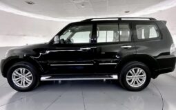 Mitsubishi Pajero 2020