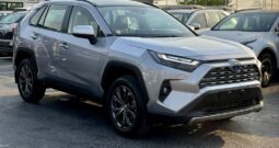 Toyota RAV 4 XLE 2024