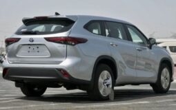 Toyota Highlander LE 2024