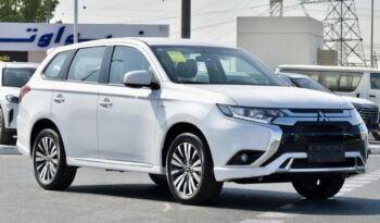 
									Mitsubishi Outlander 2022 full								