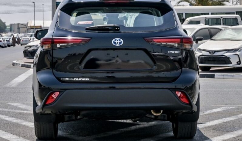 
								Toyota Highlander LE 2023 full									