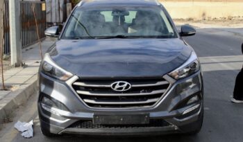 
									Hyundai Tucson 2018 full								