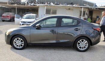 
									Toyota Yaris 2018 full								