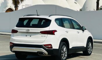 
									Hyundai Grand Santa Fe 2020 full								