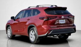 Toyota Highlander LE 2022