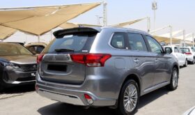 Mitsubishi Outlander PHEV 2020