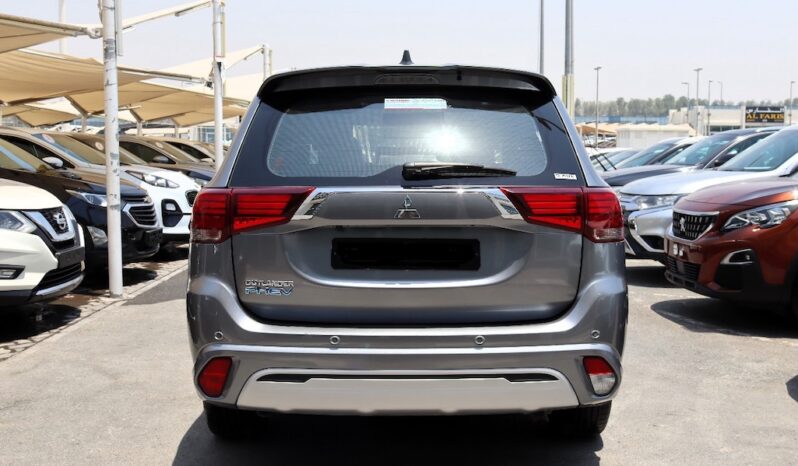 
								Mitsubishi Outlander PHEV 2020 full									