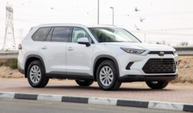 Toyota Grand Highlander XLE 2024