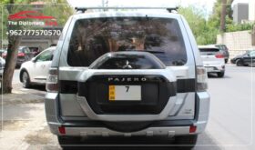 Mitsubishi Pajero 2015