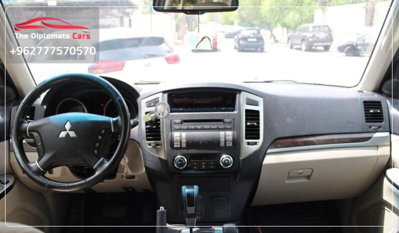 
								Mitsubishi Pajero 2015 full									