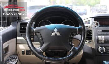 
									Mitsubishi Pajero 2015 full								