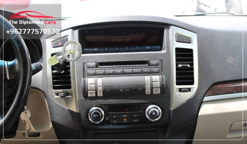 
								Mitsubishi Pajero 2015 full									
