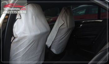
									Mercedes-Benz E350 2015 full								