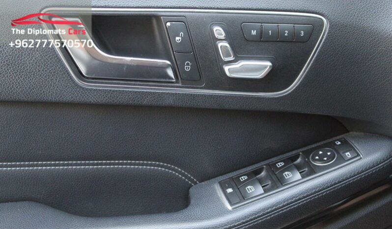 
								Mercedes-Benz E350 2015 full									