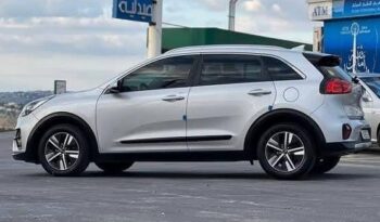 
									Kia Niro 2012 full								