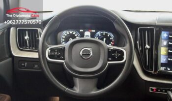 
									Volvo CX60 T4 2020 full								