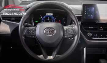 
									Toyota Corolla Cross 2025 full								