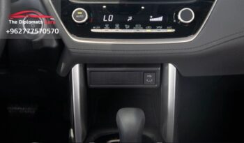 
									Toyota Corolla Cross 2025 full								