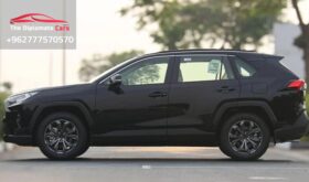 Toyota RAV 4 XLE 2023
