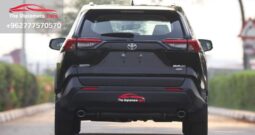 Toyota RAV 4 XLE 2023