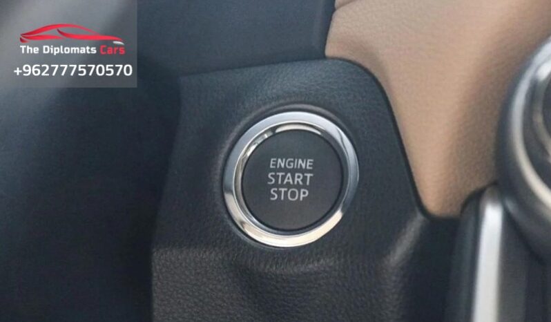 
								Toyota RAV 4 XLE 2023 full									