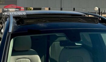 
									Mercedes-Benz GLB 250 2022 full								