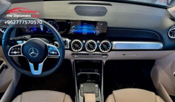 
									Mercedes-Benz GLB 250 2022 full								