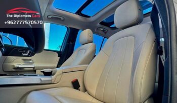 
									Mercedes-Benz GLB 250 2022 full								
