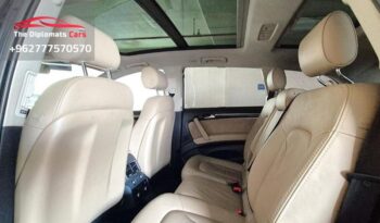 
									Audi Q7 Quattro S-Line 2013 full								
