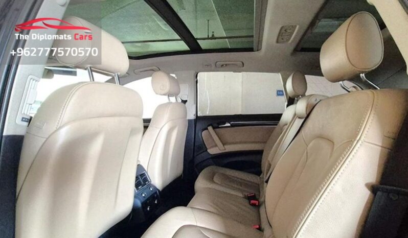 
								Audi Q7 Quattro S-Line 2013 full									