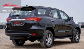 Toyota Fortuner 2023