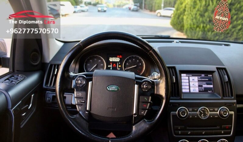 
								Land Rover FreeLander LR2 HSE full									