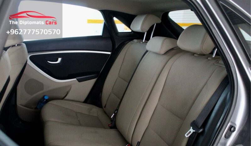 
								Hyundai i30 2014 full									